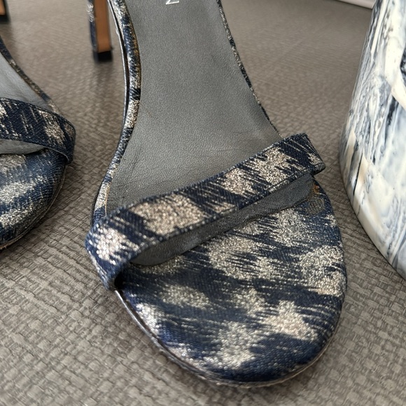 $500 STUART WEITZMAN Nudistsong 4" Ankle-Wrap Sandal NAVY GALAXY DENIM SIZE 8 - Picture 3 of 5